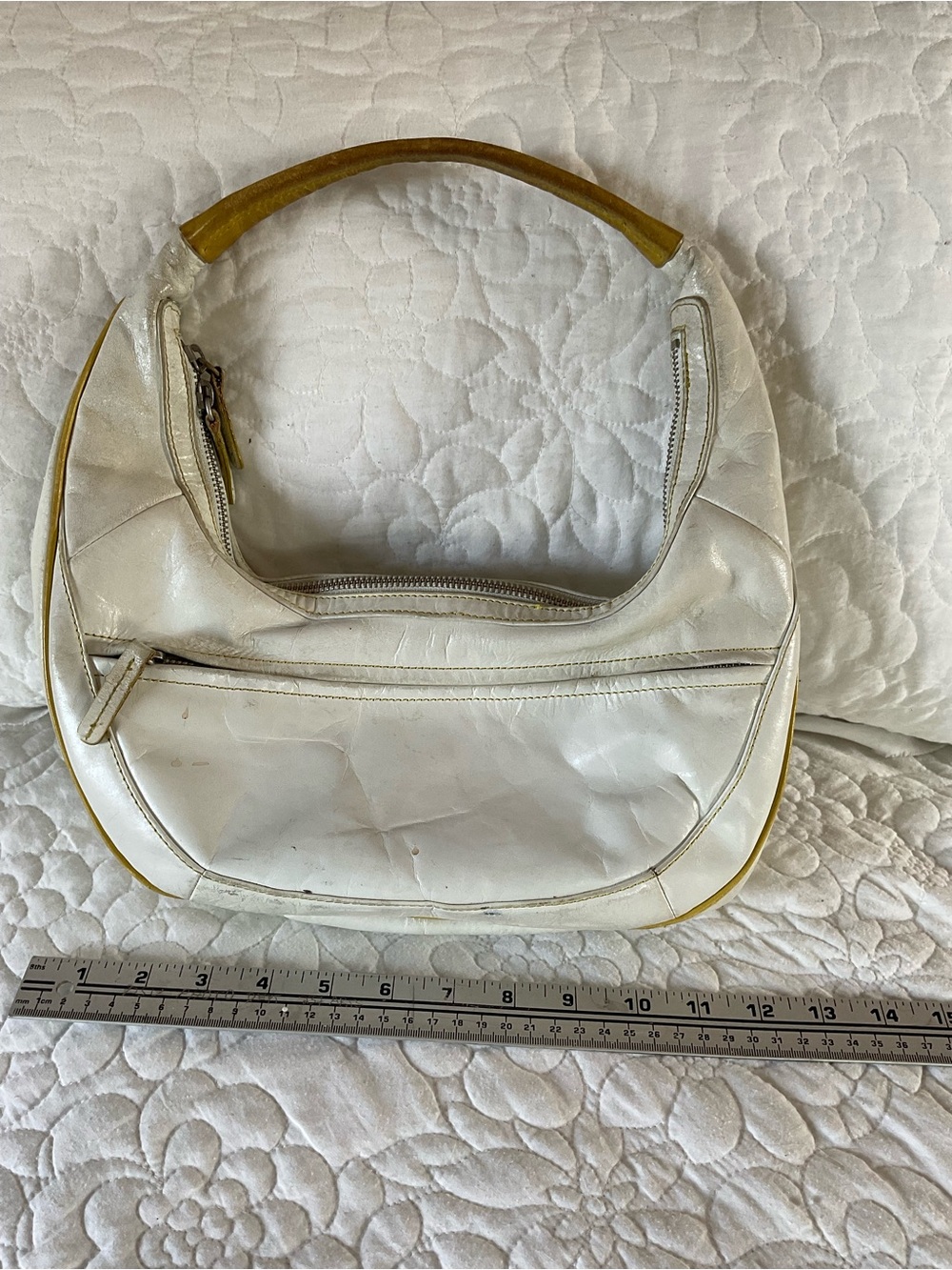 Angela Adam’s White Leather Hobo Bag with Yellow Trim - Picture 4 of 6